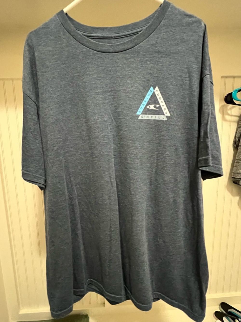 O'Neill Men's Short Sleeve Crew T-Shirt in Heather Navy with Triangle Logo